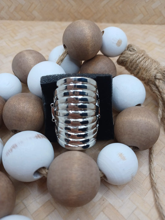 Silver Ring w/ Stretch Style