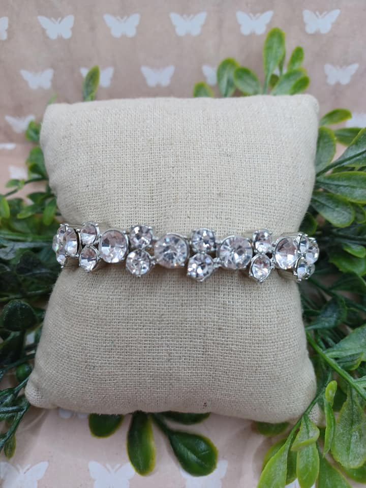 Silver Bracelet w/ Rhinestone