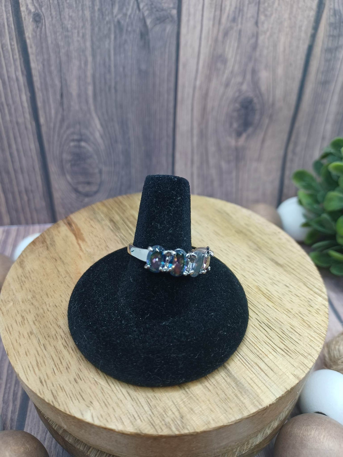 Silver Ring w/ Purple & Green Oil Spill Stacked Rhinestones - Size 7.5