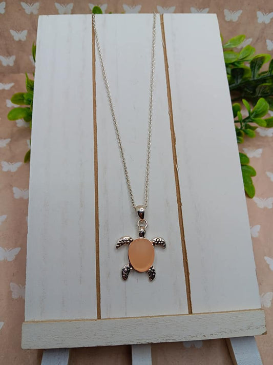 Silver Short Necklace w/ Peach Moonstone Sea Turtle Pendant