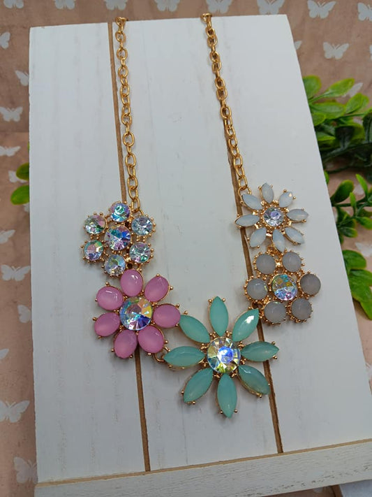 Gold Short Necklace w/ Chunky Colorful Flower Design