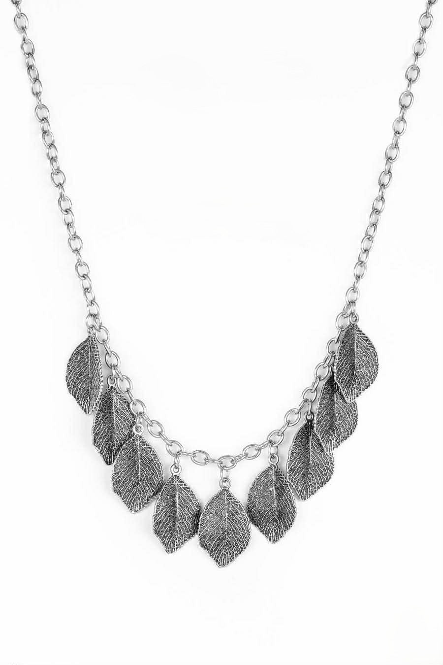 Silver Necklace w/ Leaf Pendant Details