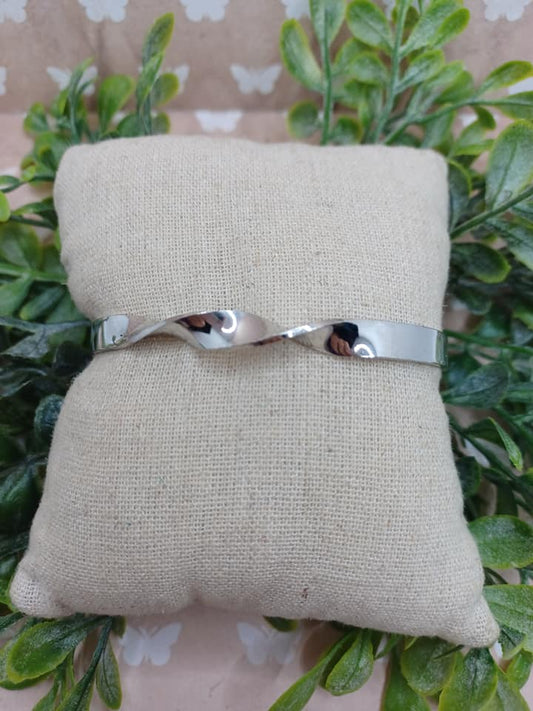 Silver Twisted Bracelet