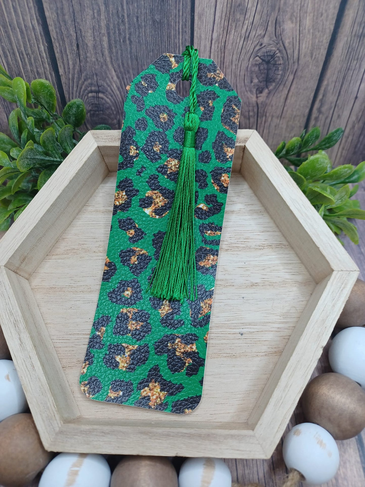 Square Cut Green & Gold Leopard Print Bookmark w/ Tassel