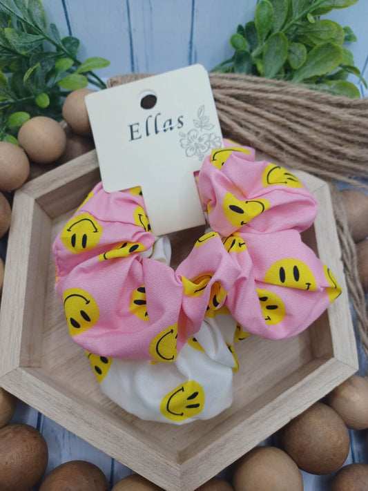 Pik & White Happy Face Scrunchie Set