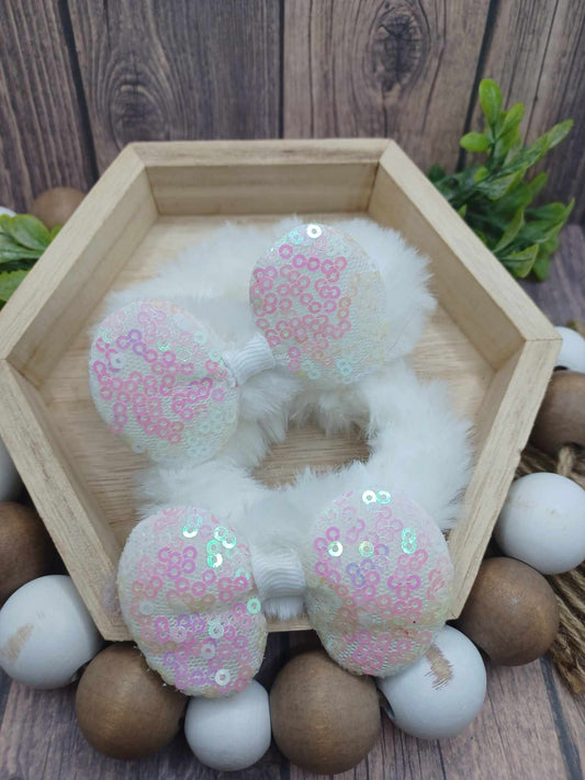 White Fuzzy Glitter Bow Scrunchie Set