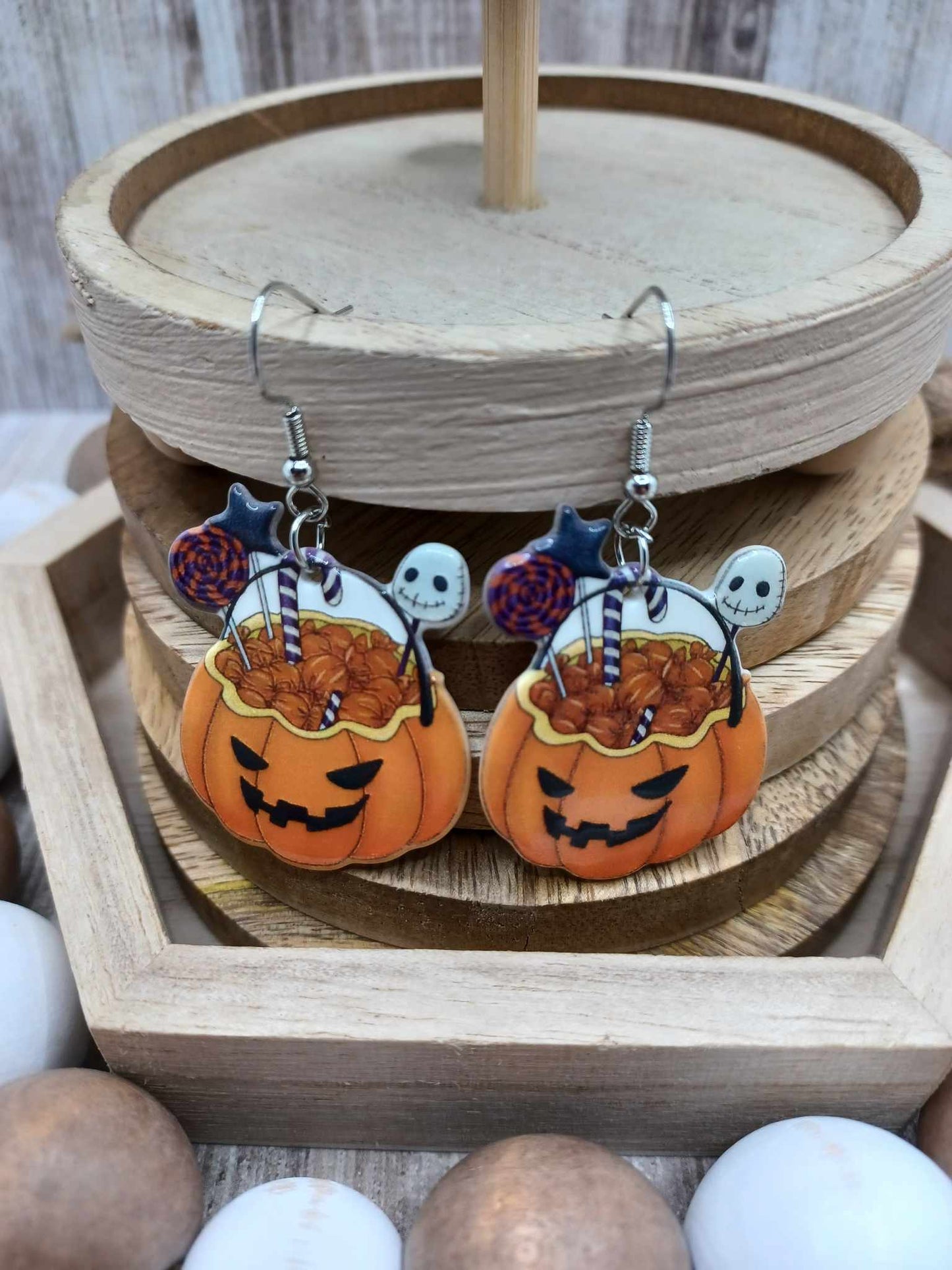 Jack O' Lantern Halloween Drink w/ Themed Straws