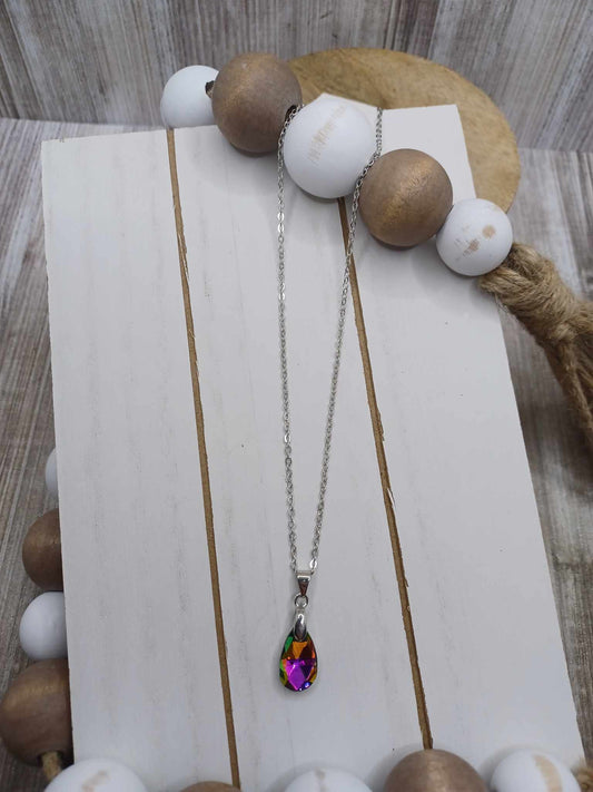 Silver Dainty Necklace w/ Oil Spill Pendant