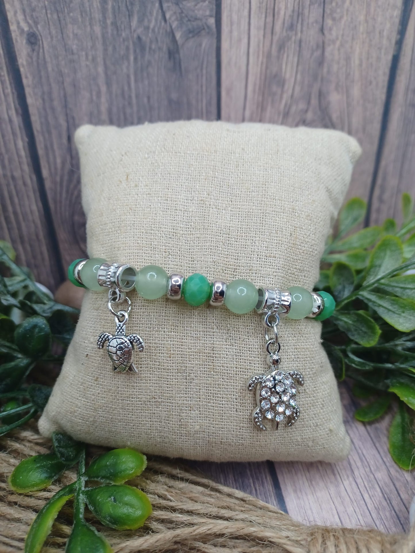 Green Beaded Sea Turtle Charm Bracelet