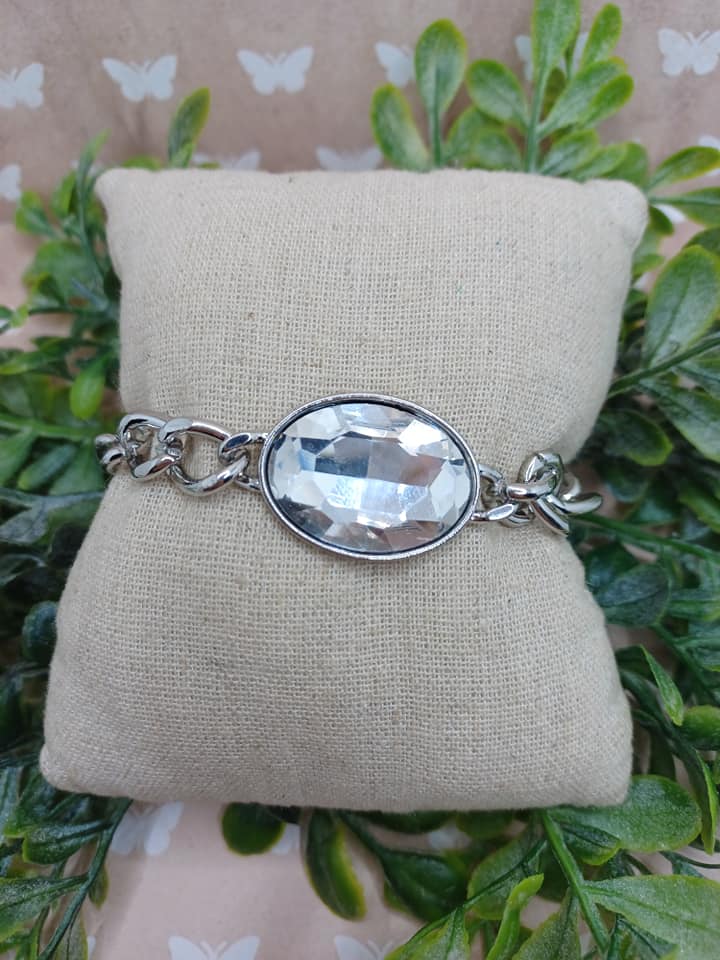Silver Chain Style Bracelet w/ Rhinestone Accent