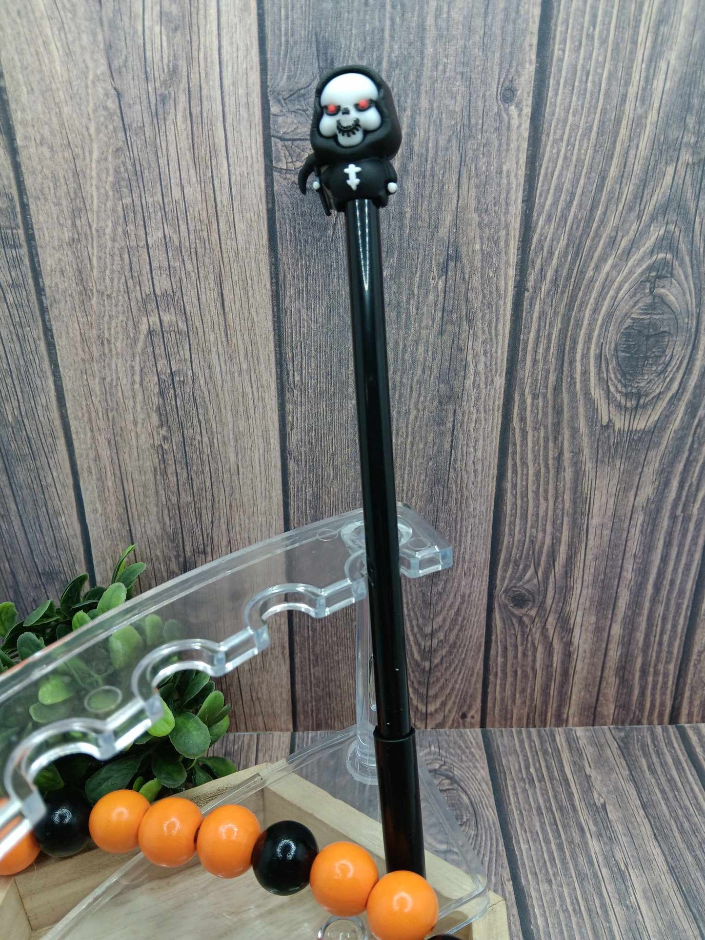 Spooky Halloween Ink Pen
