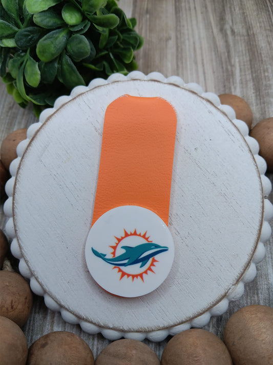 Dolphin Magnetic Bookmark