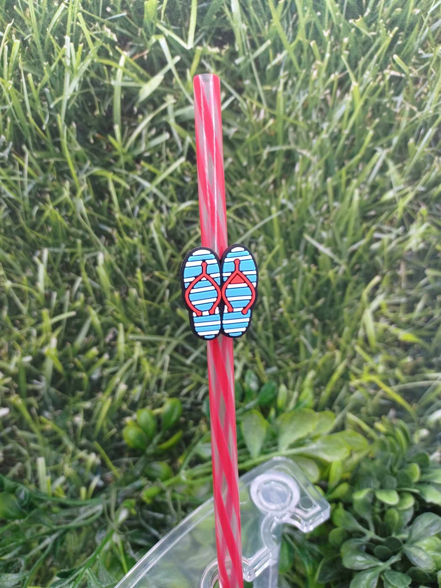 Flip Flop Straw Charm w/ Pink Straw