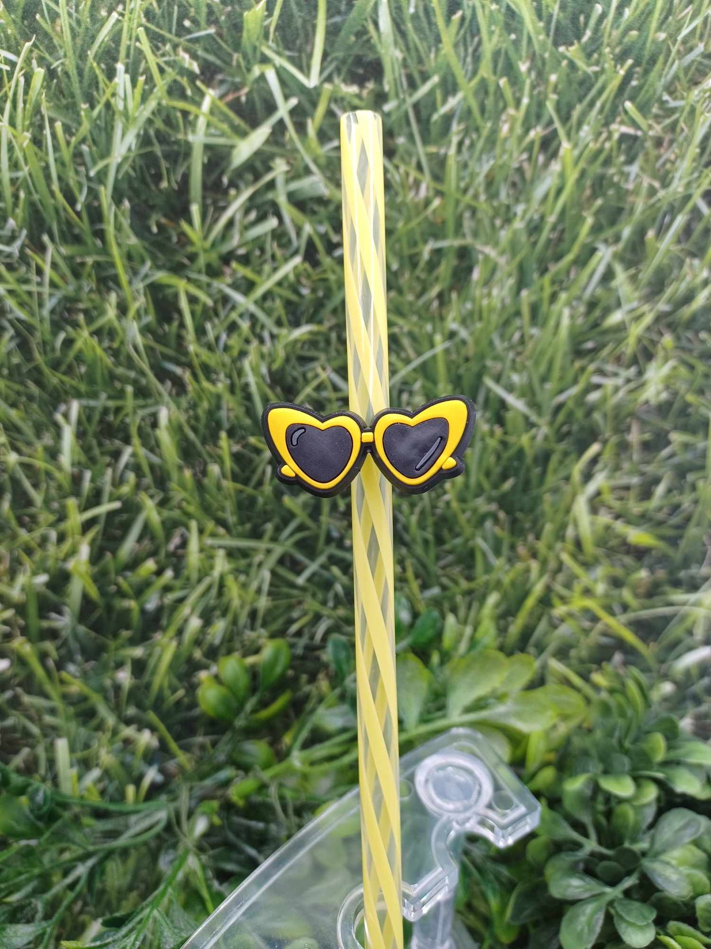 Yellow Heart Sunglasses w/ Yellow Straw