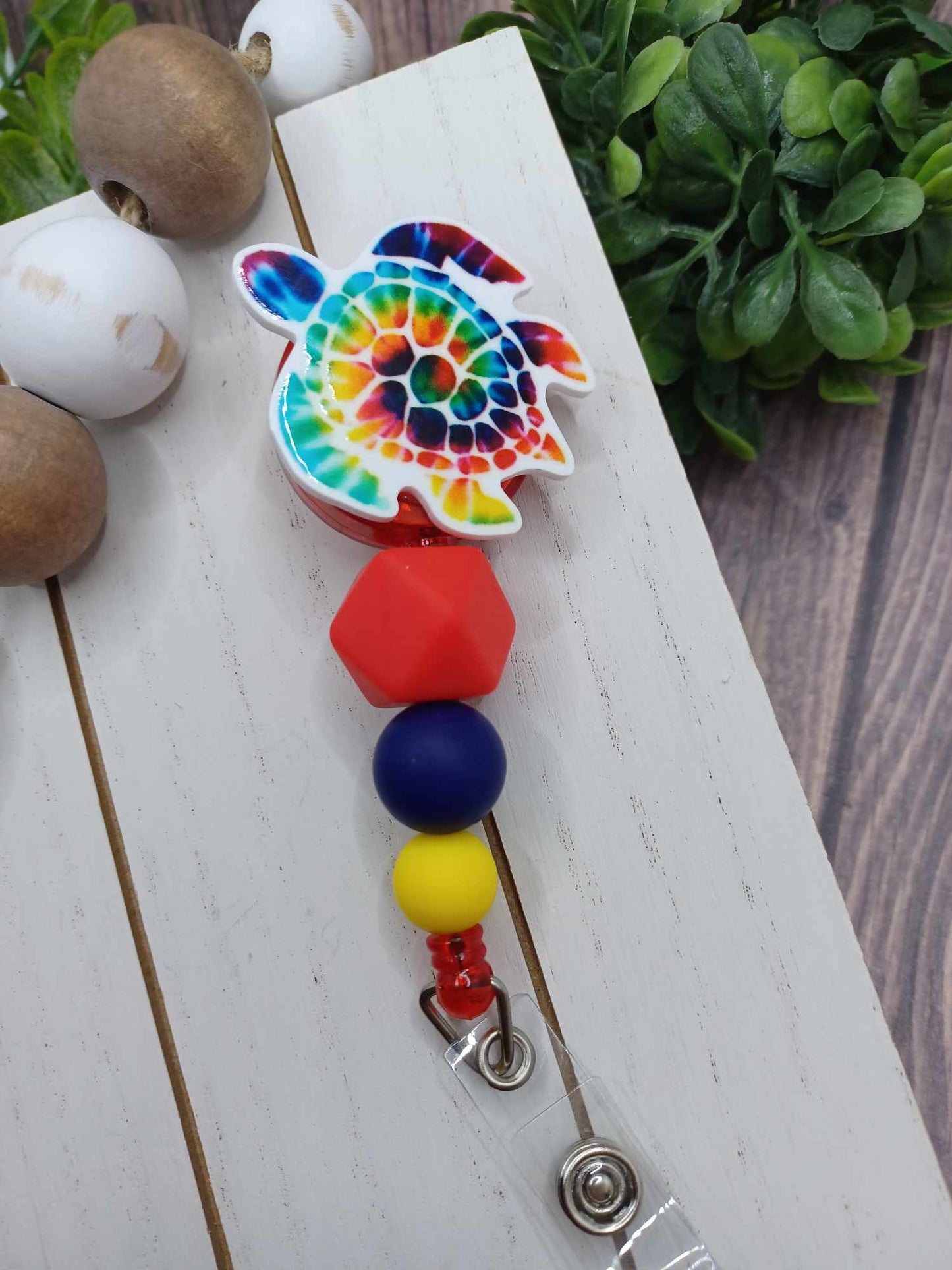 Multicolored Sea Turtle Retractable Beaded Badge Reel