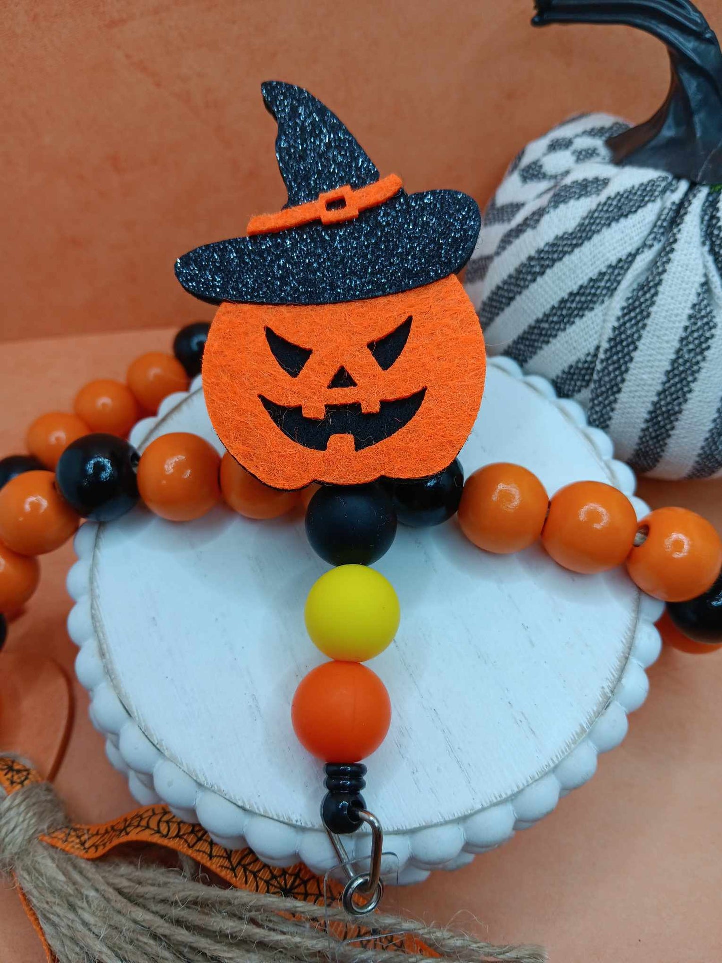 Jack O' Lantern Beaded Badge Reel