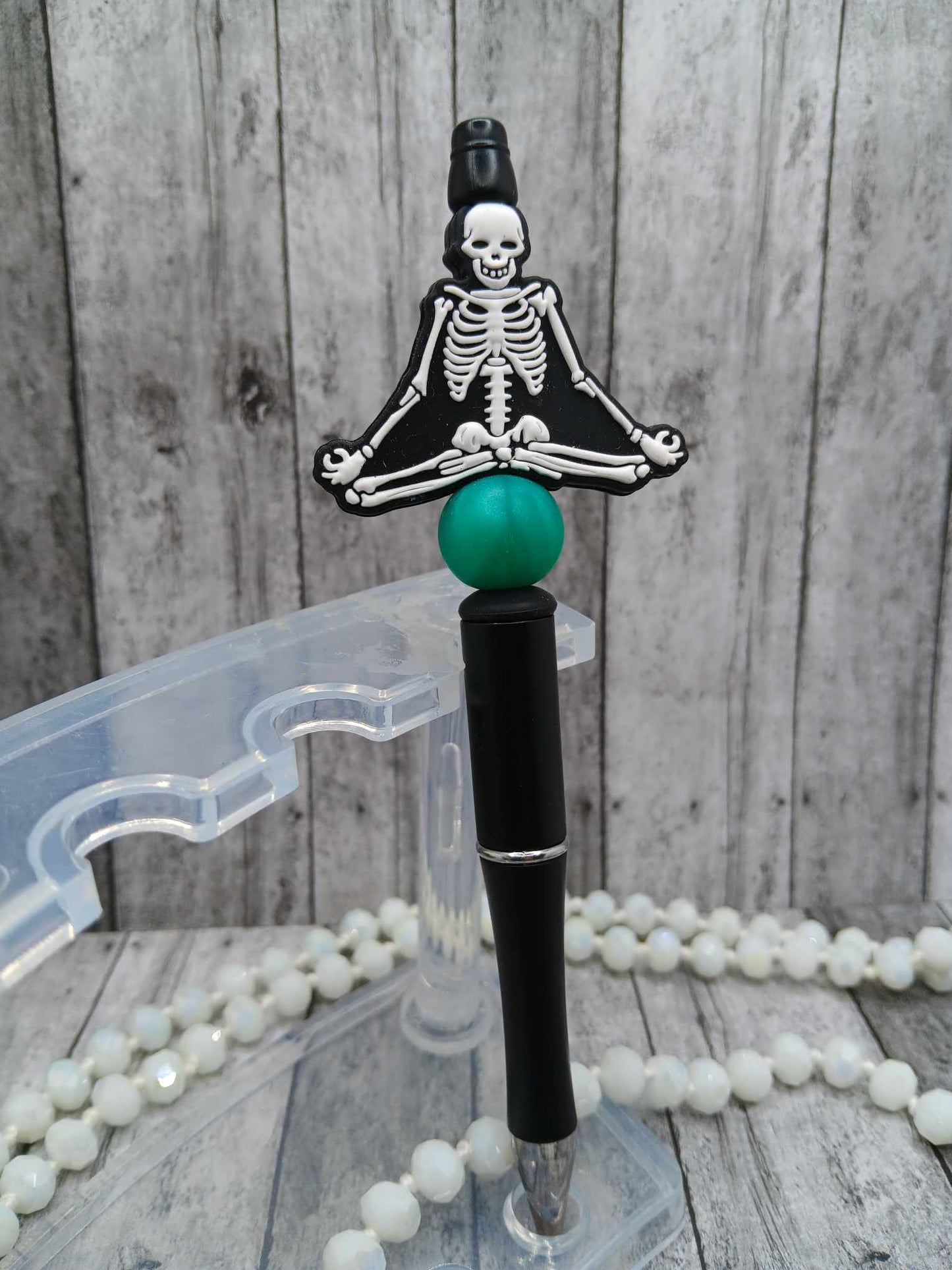 Skull Beaded Ink Pen