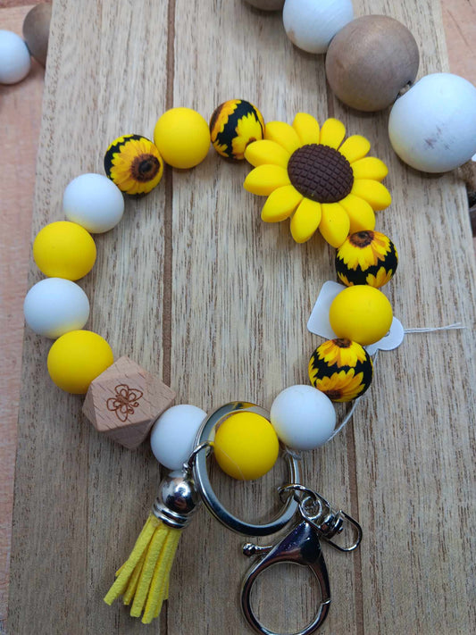 Sunflower Beaded Wristlet