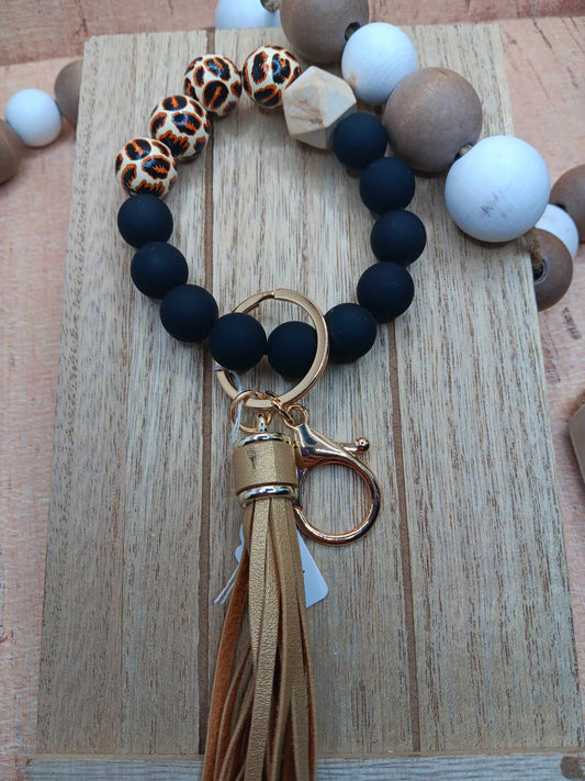 Balck & Leopard Beaded Wristlet