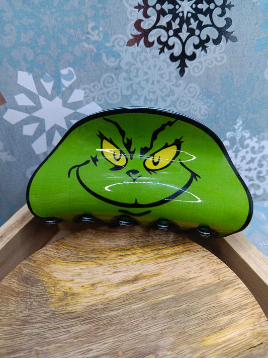 Green Christmas Man Hear Claw Clip