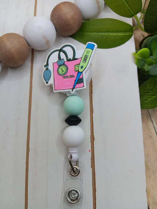 Chart & Stethoscope Beaded Badge Reel