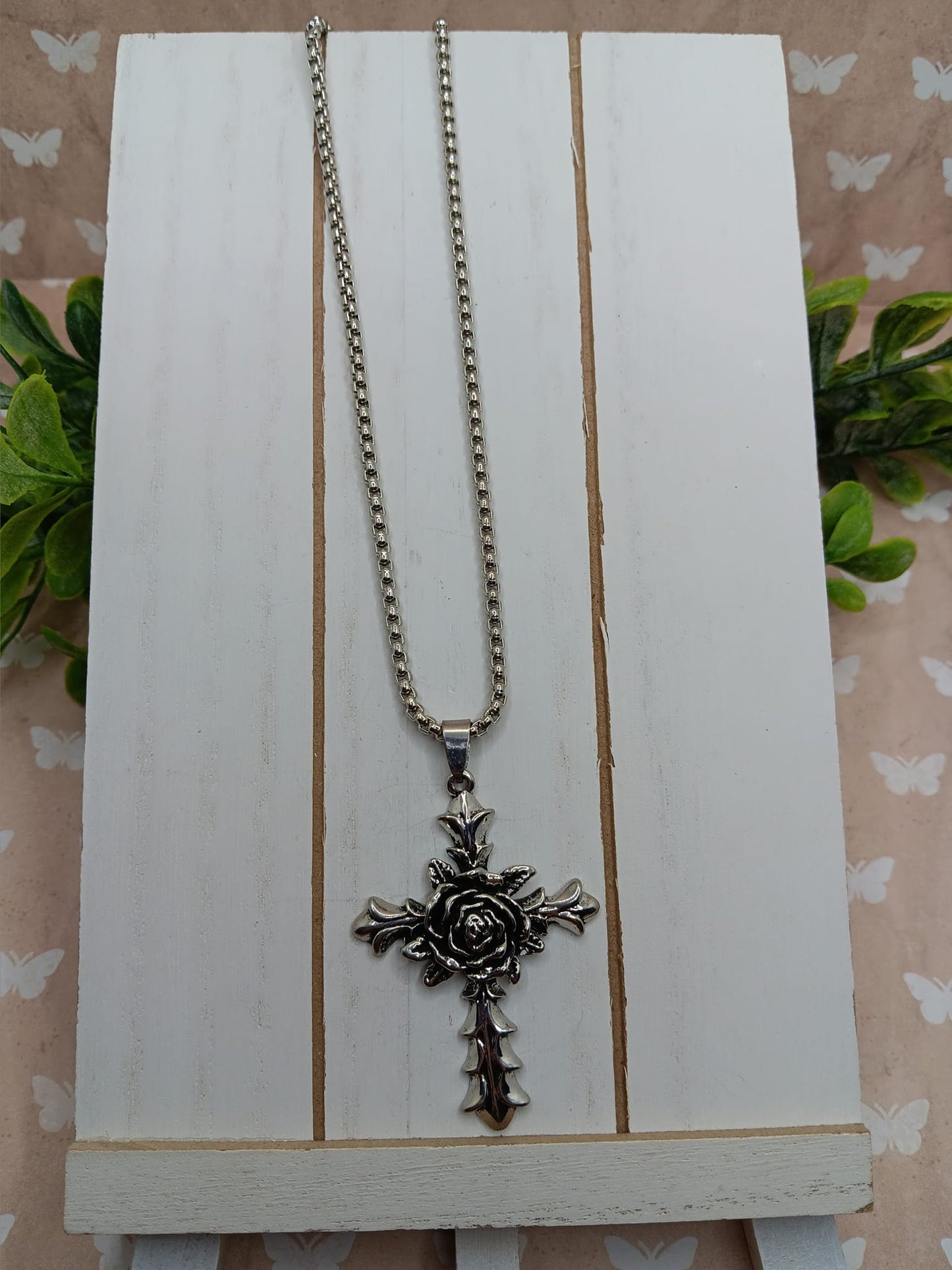 Silver Chain Style Necklace w/ Rose Cross Pendant