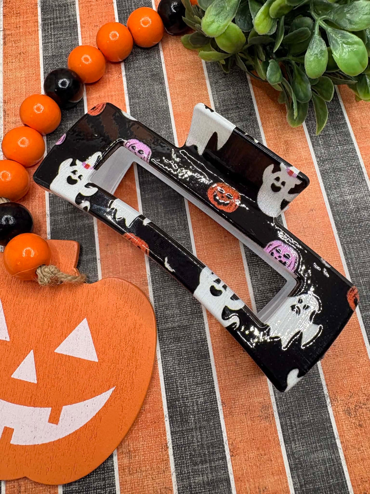Halloween Hair Claw Clip - Black w/ Ghosts