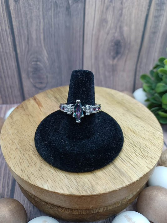 Silver Ring w/ White Rhinestones & Blue Center Rhinestone - Size 8.5