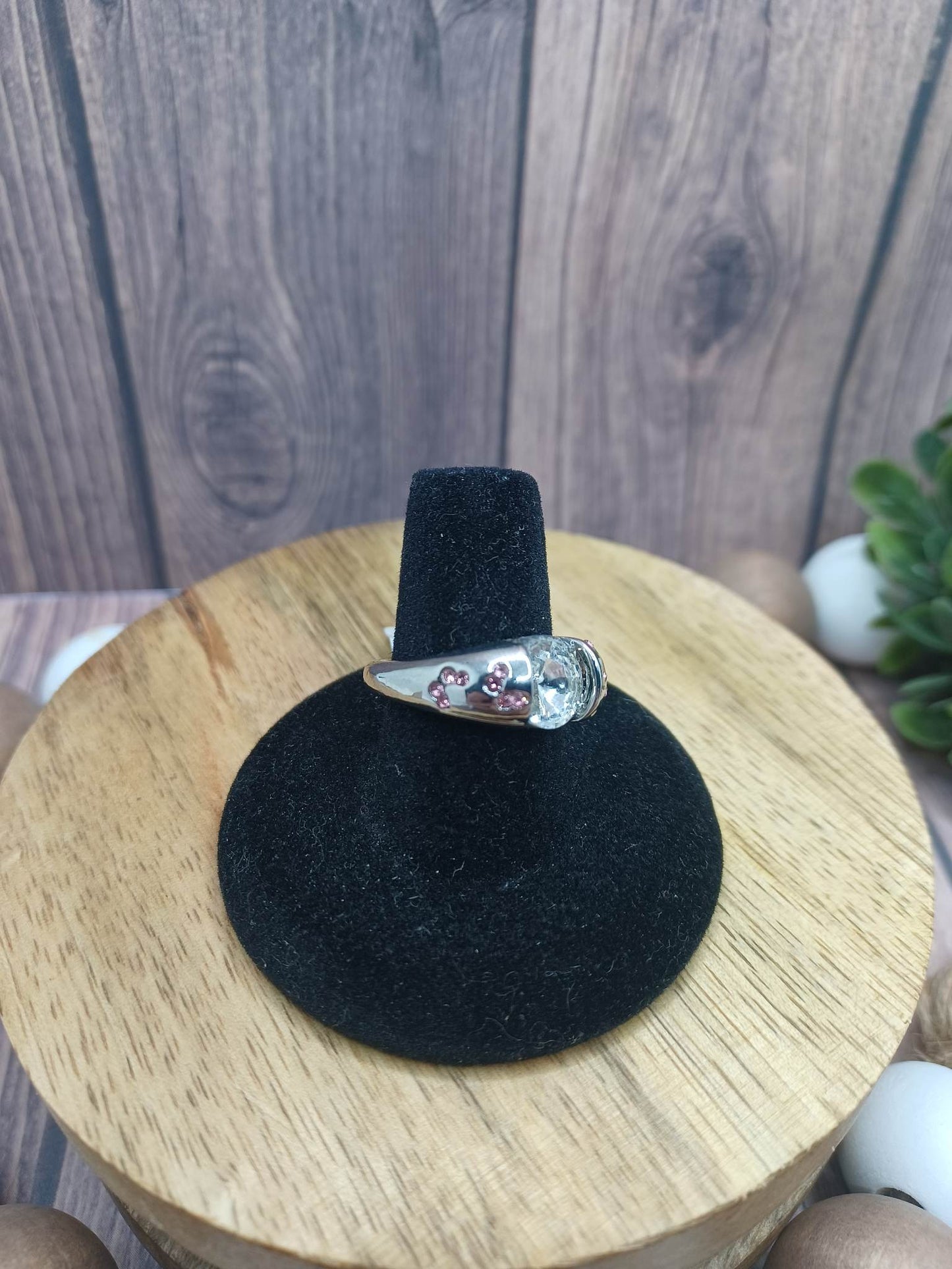 Silver Ring w/ White Rhinestone & Pink Rhinestone Accents - Size 7.5