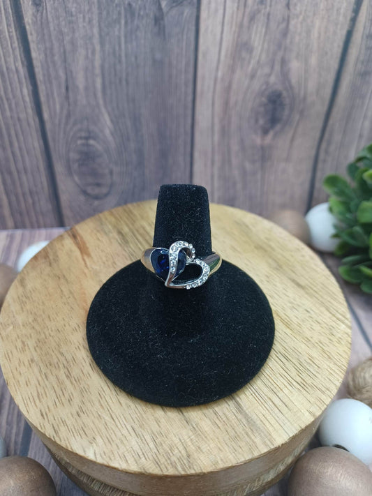 Silver Ring w/ White Rhinestones & Hearts - Blue Rhinestone Center - Size 7.5