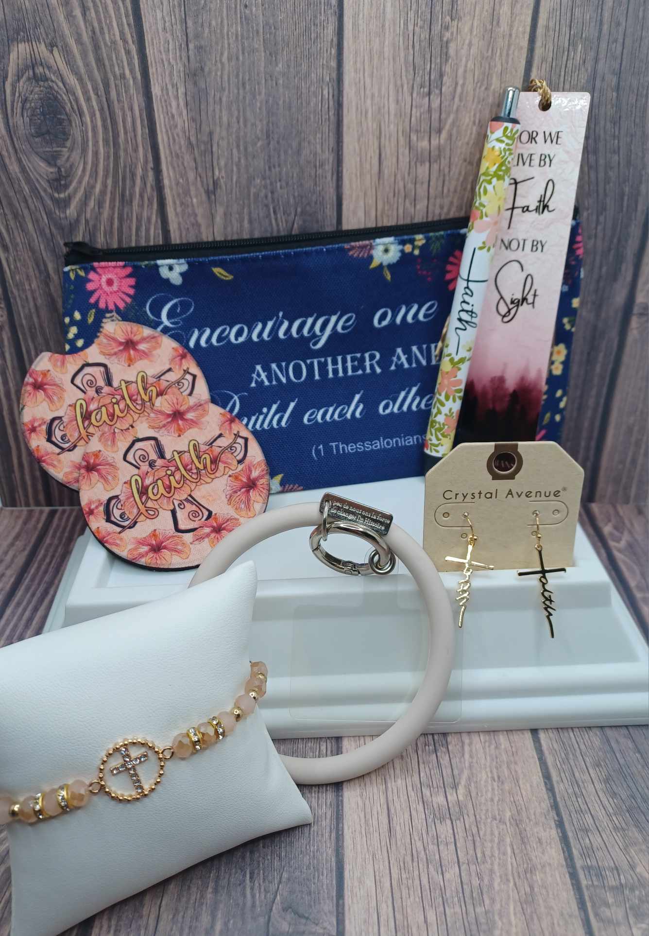 Pink Faith Themed Gift Set
