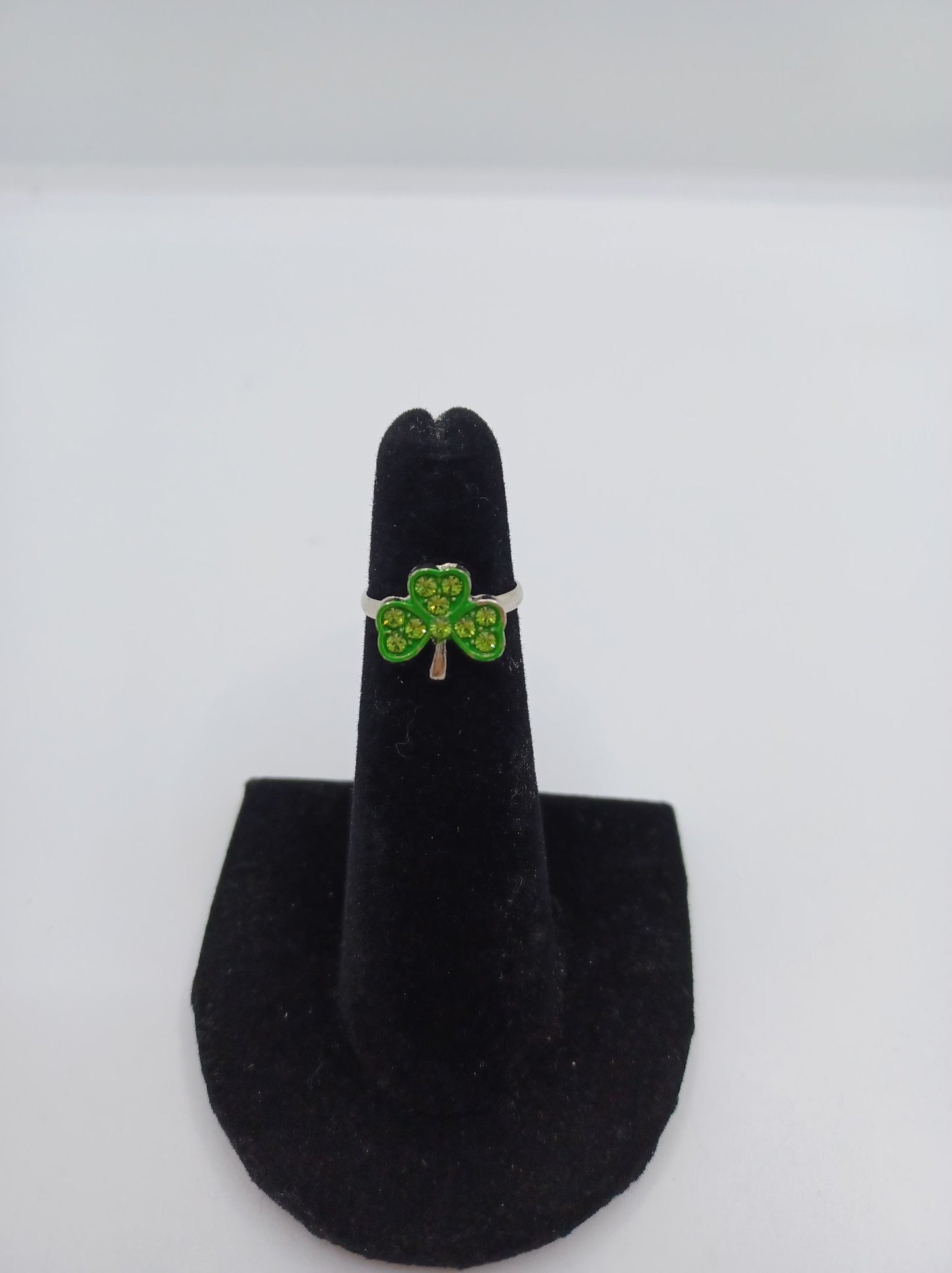 Green Rhinestone Shamrock Ring (5)