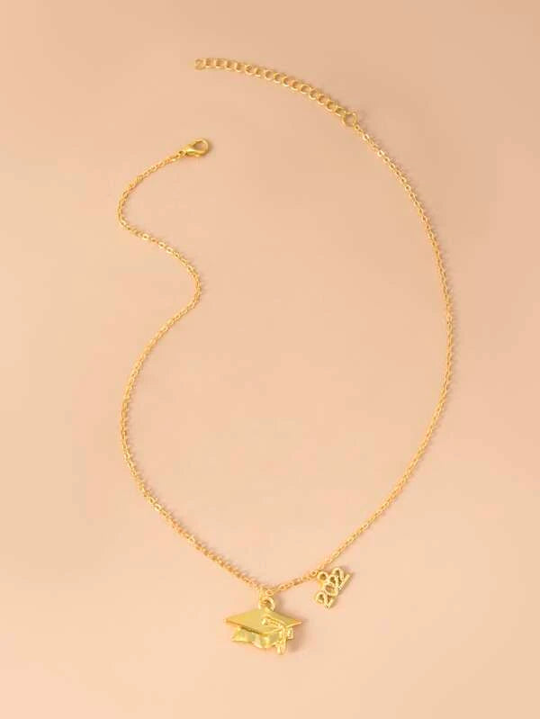 Gold 2022 Graduation Cap Necklace