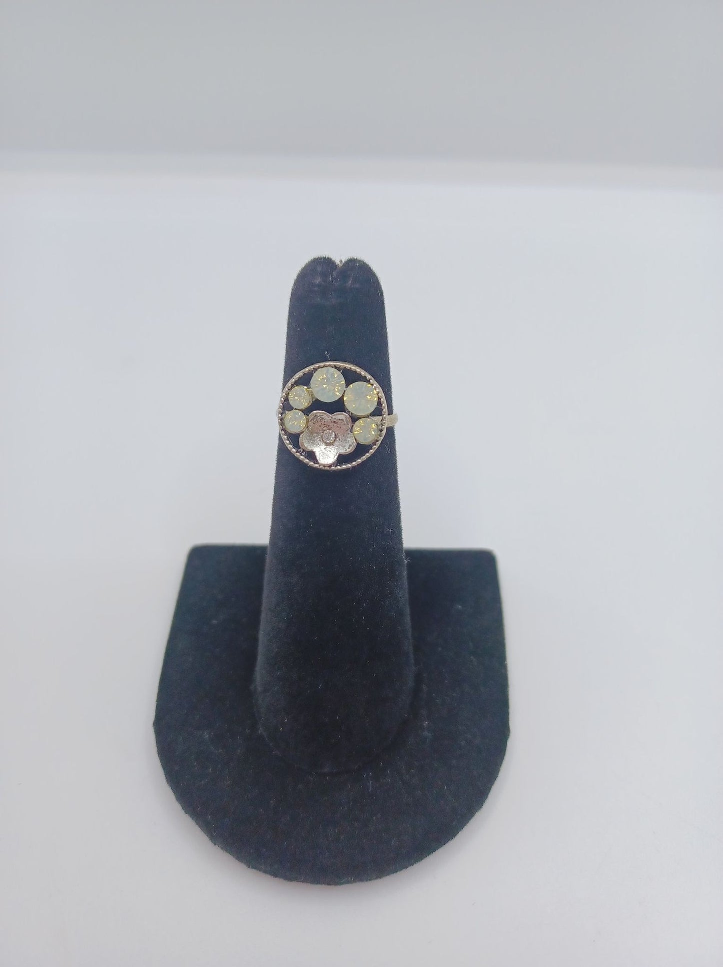 White Iridescent Rhinestone Flower Ring
