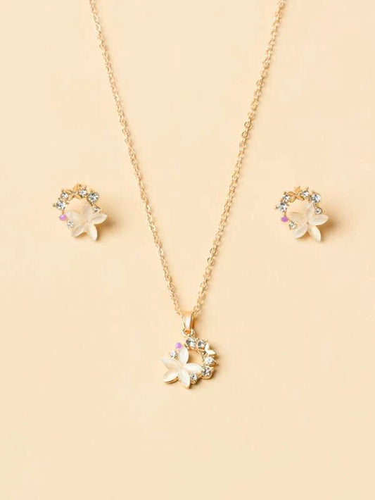 White Moonstone Flower Necklace w/ Rhinestone Accents