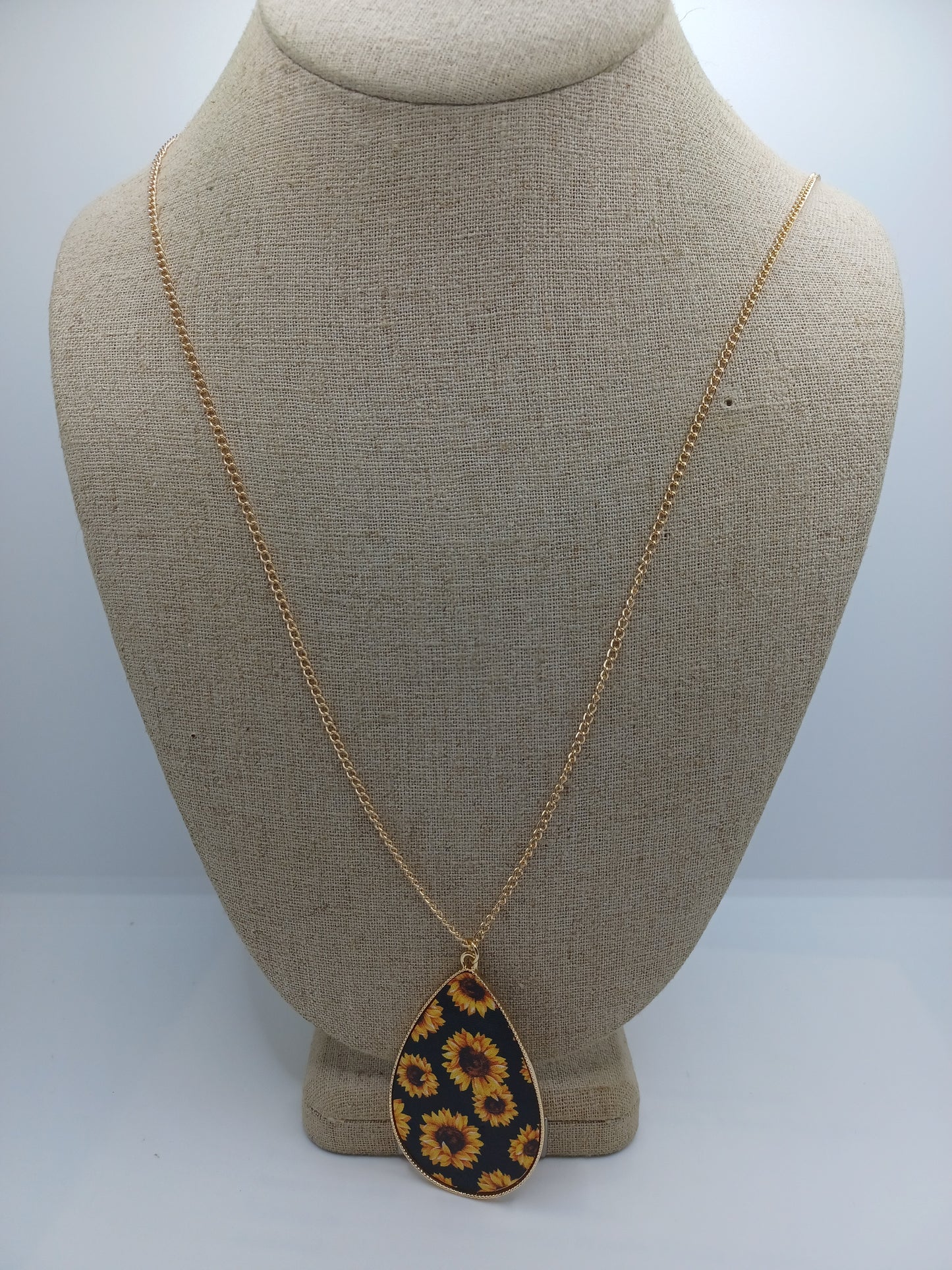 Sunflower Design Necklace