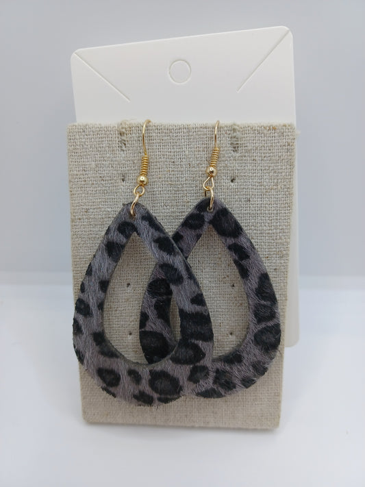 Leopard Style Cutout Earrings