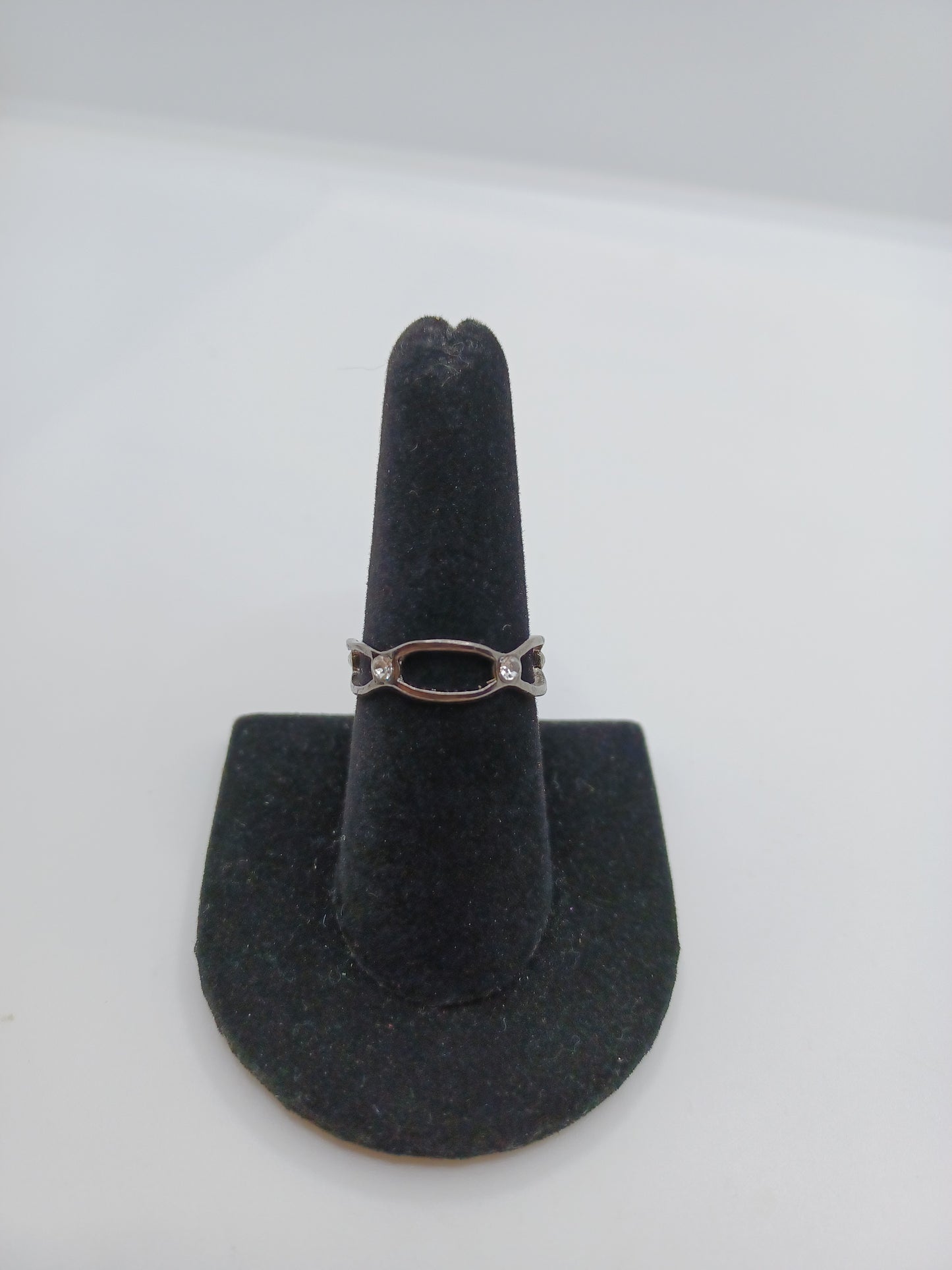 Gunmetal Link Style Ring w/ Rhinestone Accents