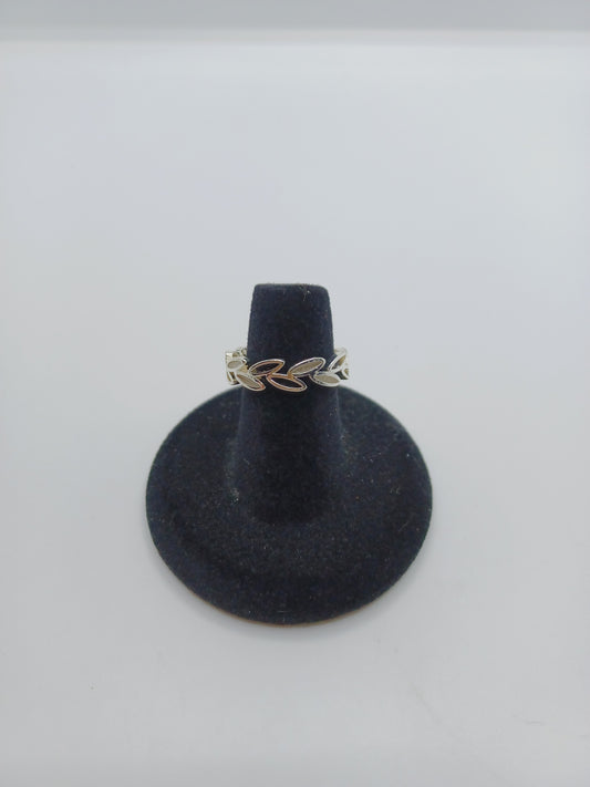 Silver Leaf Design Ring