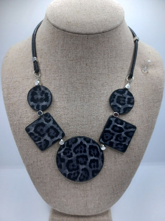 Grey Leopard Print Style Necklace