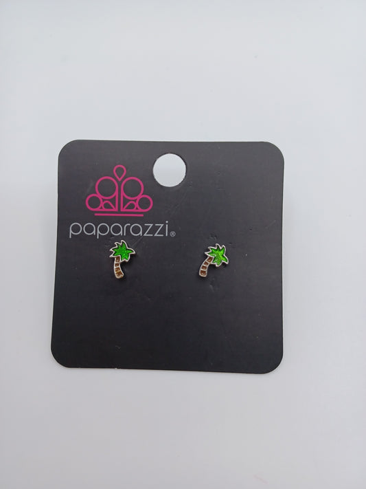 Palm Tree w/ Dark Brown Trunk