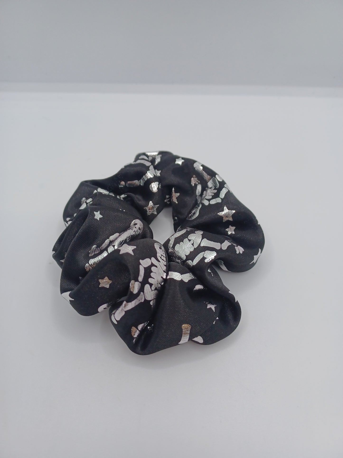 Black w/ Silver Skeleton Pattern Headband & Scrunchi Set