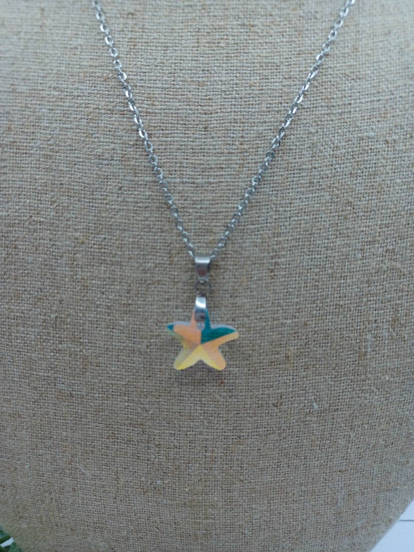 Silver Necklace w/ Mermaid Iridescent Star Pendant