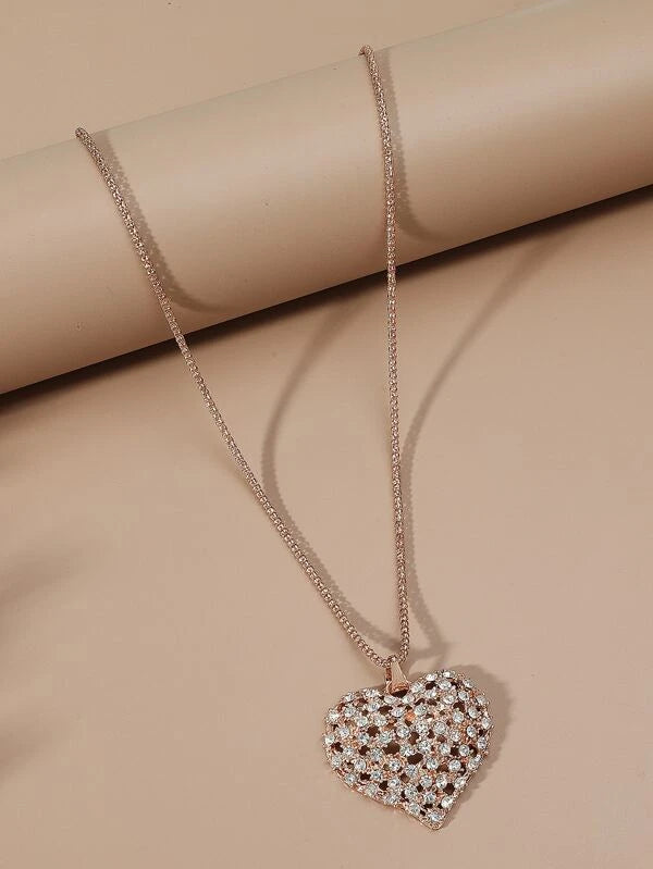 Rhinestone Heart Pendant Necklace