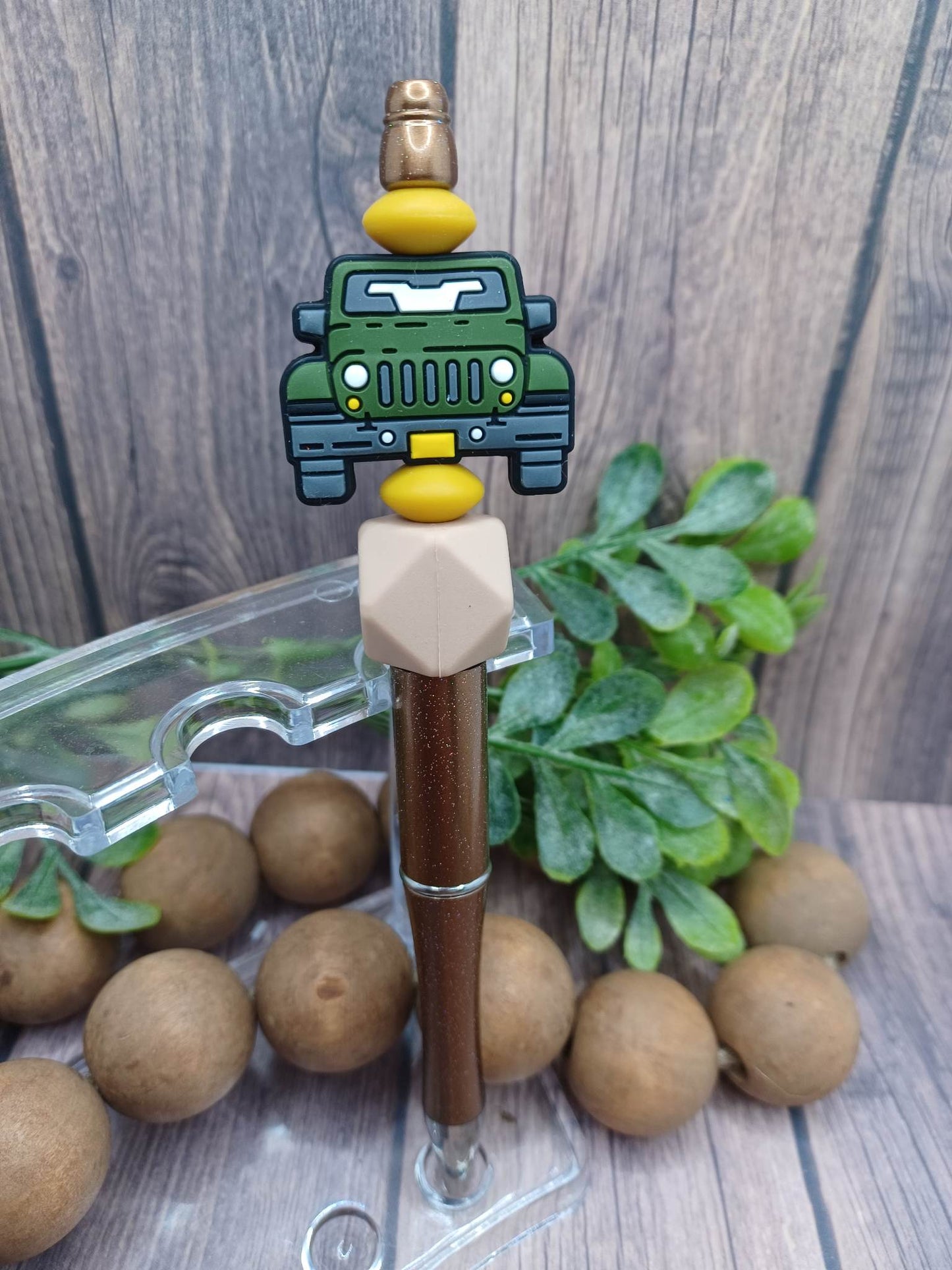 Brown Glitter Beaded Pen w/ Green Jeep