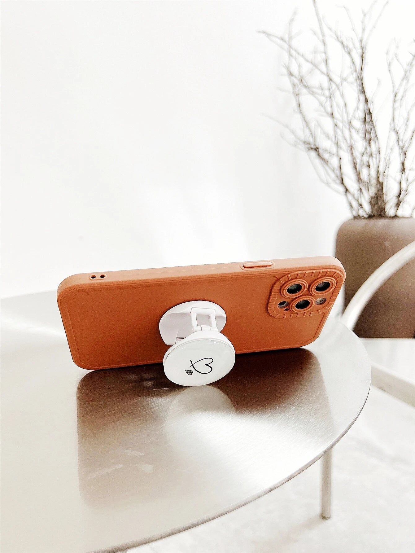 White w/ Hearts Mobile Phone Accessory