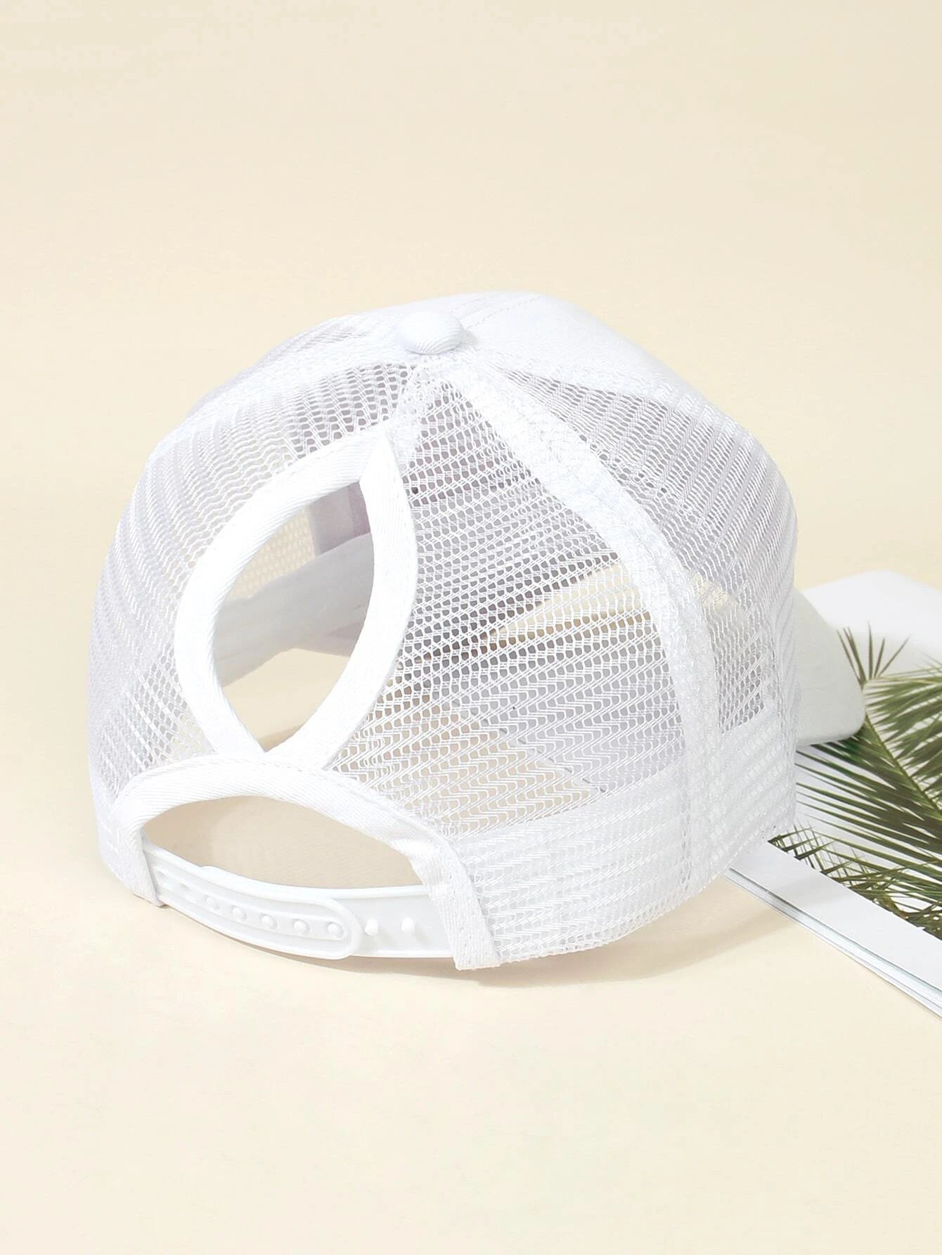 White Hat w/ Ponytail Opening