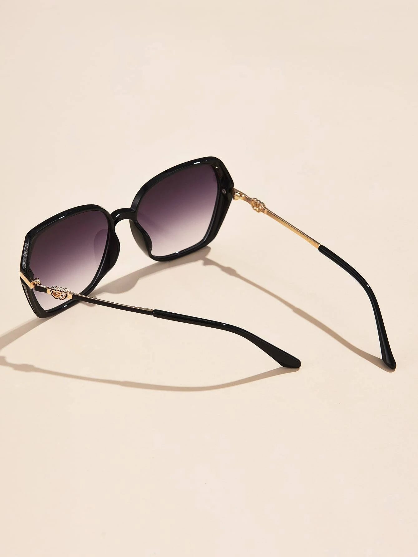 Black Sunglasses w/ Heart & Rhinestone Details