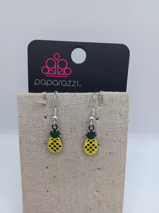 Pineapple Cutout Earrings