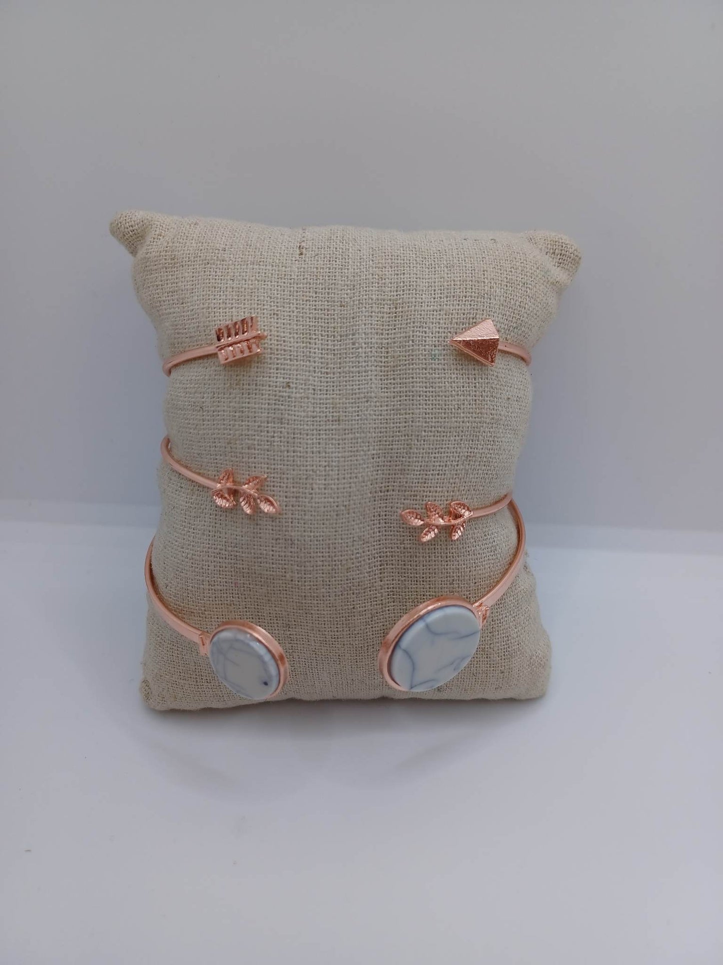 Rose Gold Bracelet Set w/ White Crackle Details